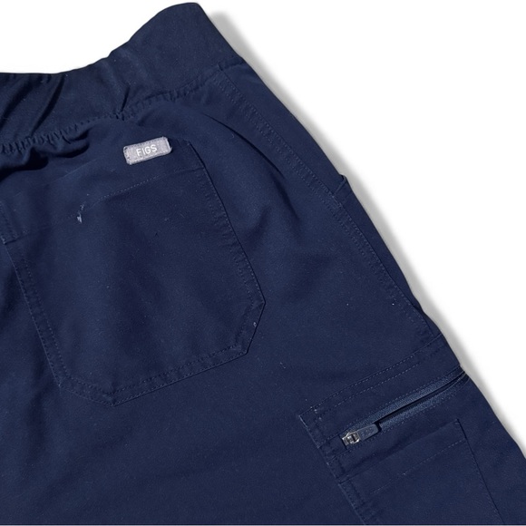 FIGS Women’s Medium Navy Scrub Pants Slim Fit Tapered Leg Technical Collection - Picture 5 of 6